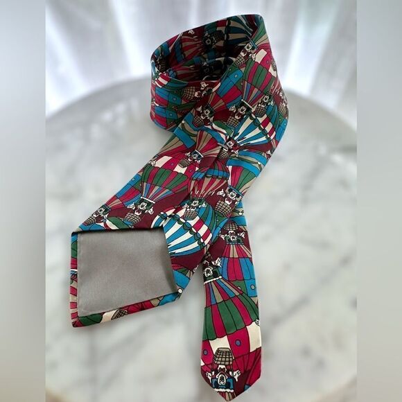 Mickey Mouse Disney Silk Tie 3.5” W 51” L - Picture 9 of 12